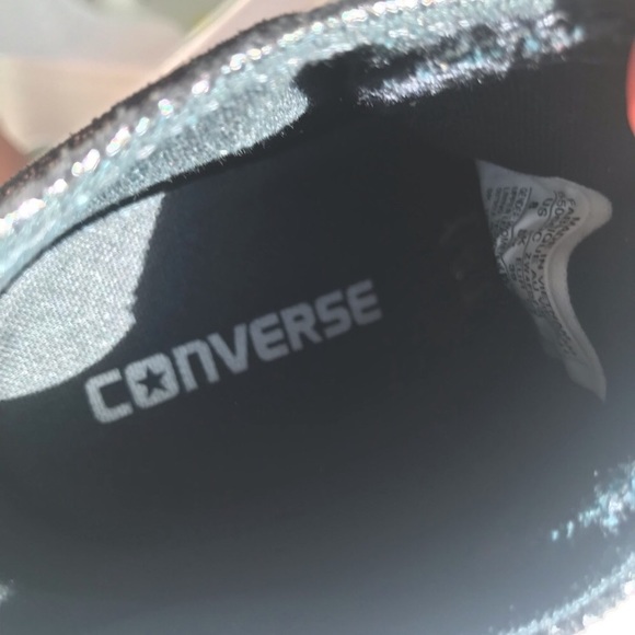 Woman’s hidden wedge converse. - Picture 4 of 4